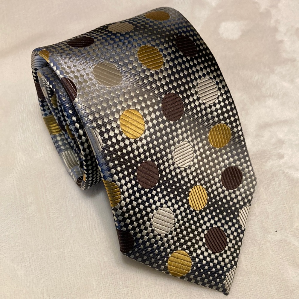 Brand Q gold brown polka dot tie